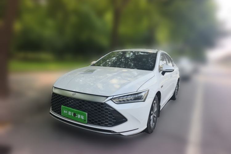 Used BYD Qin PLUS 2024 HONOR Edition DM-i 55KM Leading Model Guazi used car, China used car export, Used car for sale, Used cars, Cheapest cars for sale