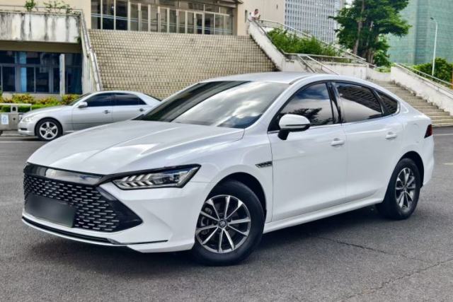 Used BYD Qin PLUS 2024 HONOR Edition DM-i 55KM Leading Model