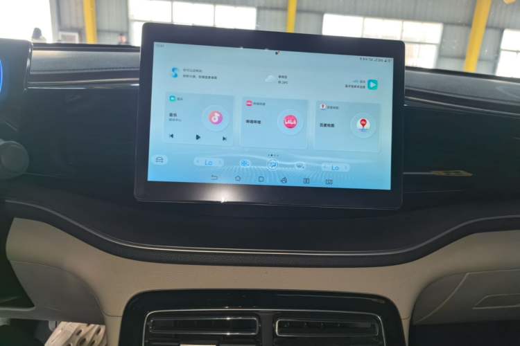 Used BYD Qin PLUS 2024 Honor Edition EV 510KM Leading Model Audio And AC Panel
