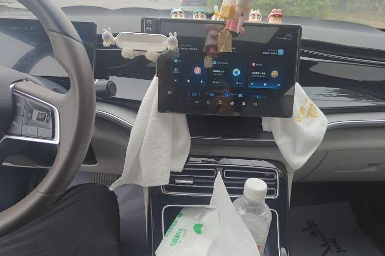 Used BYD Qin PLUS 2024 HONOR Edition DM-i 55KM Beyond Model Audio And AC Panel
