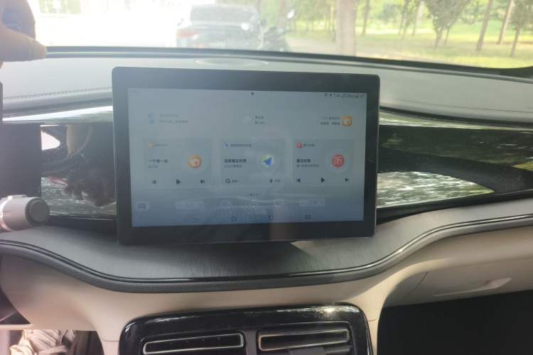Used BYD Qin PLUS 2024 HONOR Edition DM-i 55KM Leading Model Audio And AC Panel