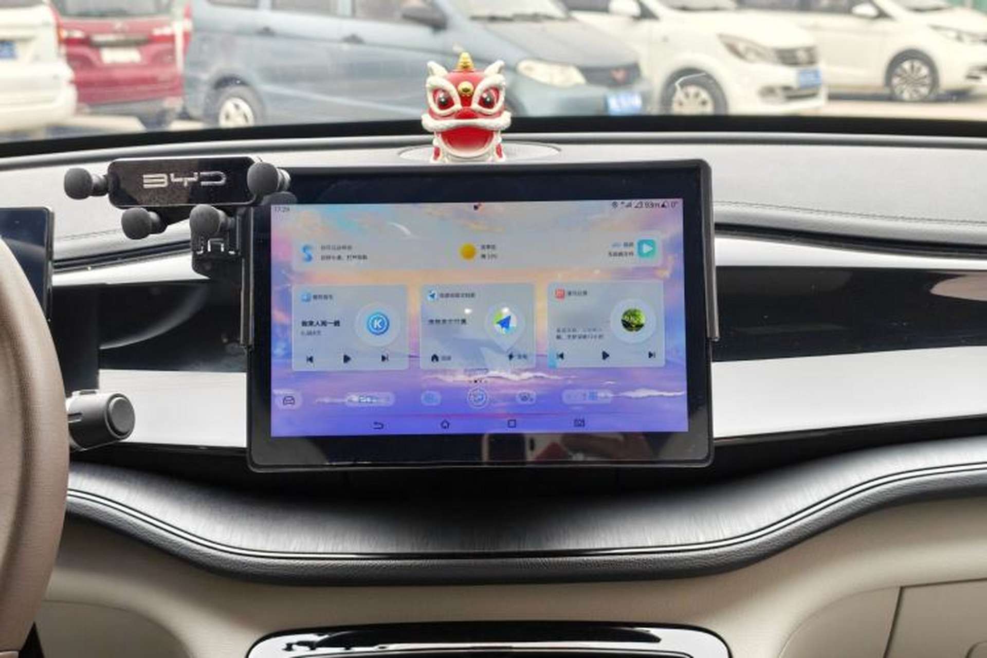 Used BYD Qin PLUS 2024 HONOR Edition DM-i 55KM Leading Model Audio And AC Panel