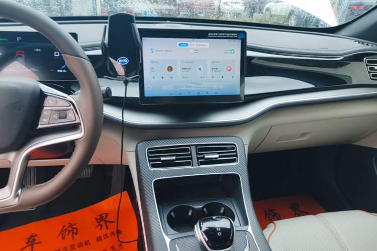 Used BYD Qin PLUS 2024 Honor Edition EV 510KM Beyond Model Audio And AC Panel