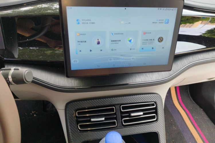 Used BYD Qin PLUS 2024 HONOR Edition DM-i 55KM Leading Model Audio And AC Panel