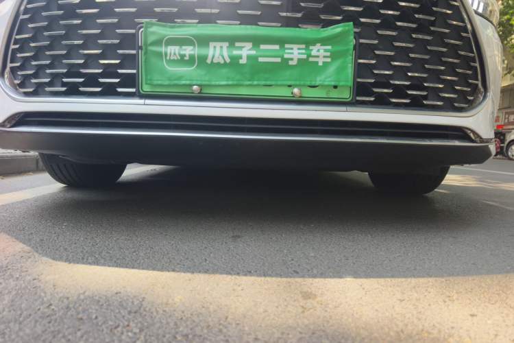 Used BYD Qin PLUS 2024 HONOR Edition DM-i 55KM Leading Model Chassis Front