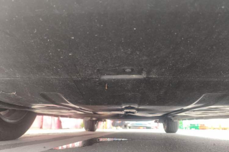 Used BYD Qin PLUS 2024 HONOR Edition DM-i 55KM Leading Model Chassis Front