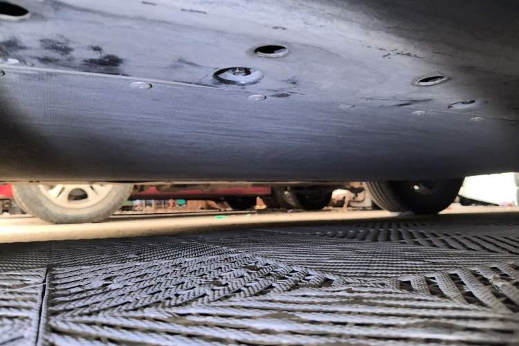 Used BYD Qin PLUS  Chassis Front Left
