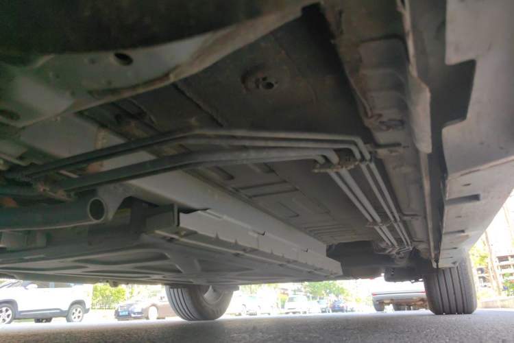 Used BYD Qin PLUS 2024 HONOR Edition DM-i 55KM Leading Model Chassis Front Left