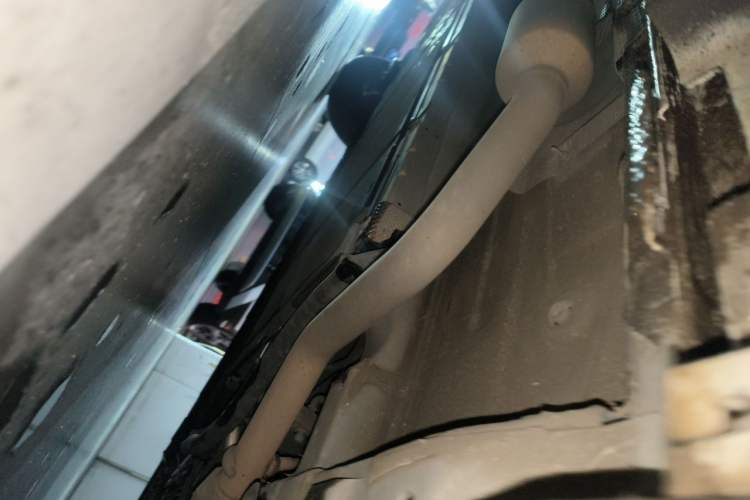 Used BYD Qin PLUS 2024 HONOR Edition DM-i 55KM Leading Model Chassis Front Right