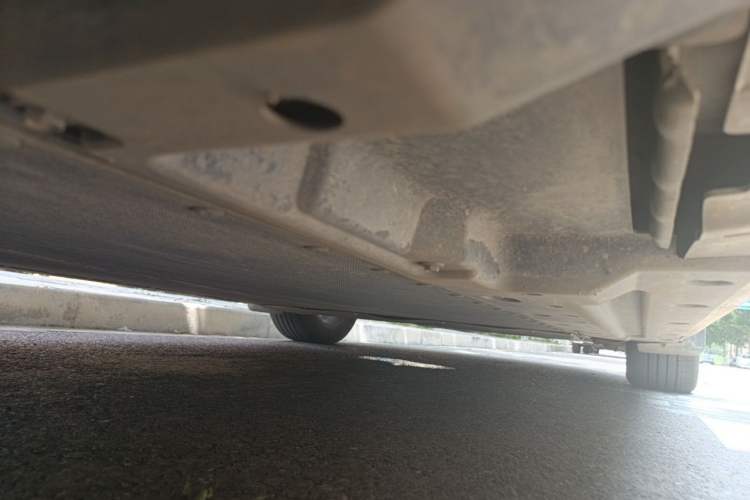 Used BYD Qin PLUS 2024 Honor Edition EV 510KM Beyond Model Chassis Rear Right