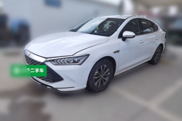 BYD Qin PLUS 2024 HONOR Edition DM-i 55KM Leading Model d’occasion