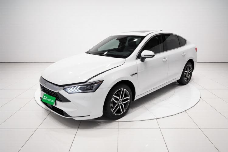 Ojetý BYD Qin PLUS 2024 HONOR Edition DM-i 120KM Beyond Model Guazi used car, China used car export, Used car for sale, Used  cars, Cheapest cars for sale