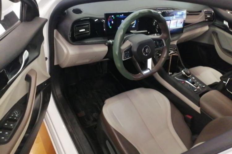 Used BYD Qin PLUS 2024 HONOR Edition DM-i 55KM Leading Model Driver Seat