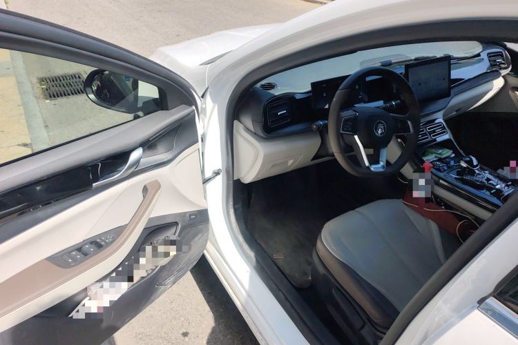 Used BYD Qin PLUS 2024 HONOR Edition DM-i 55KM Leading Model Driver Seat