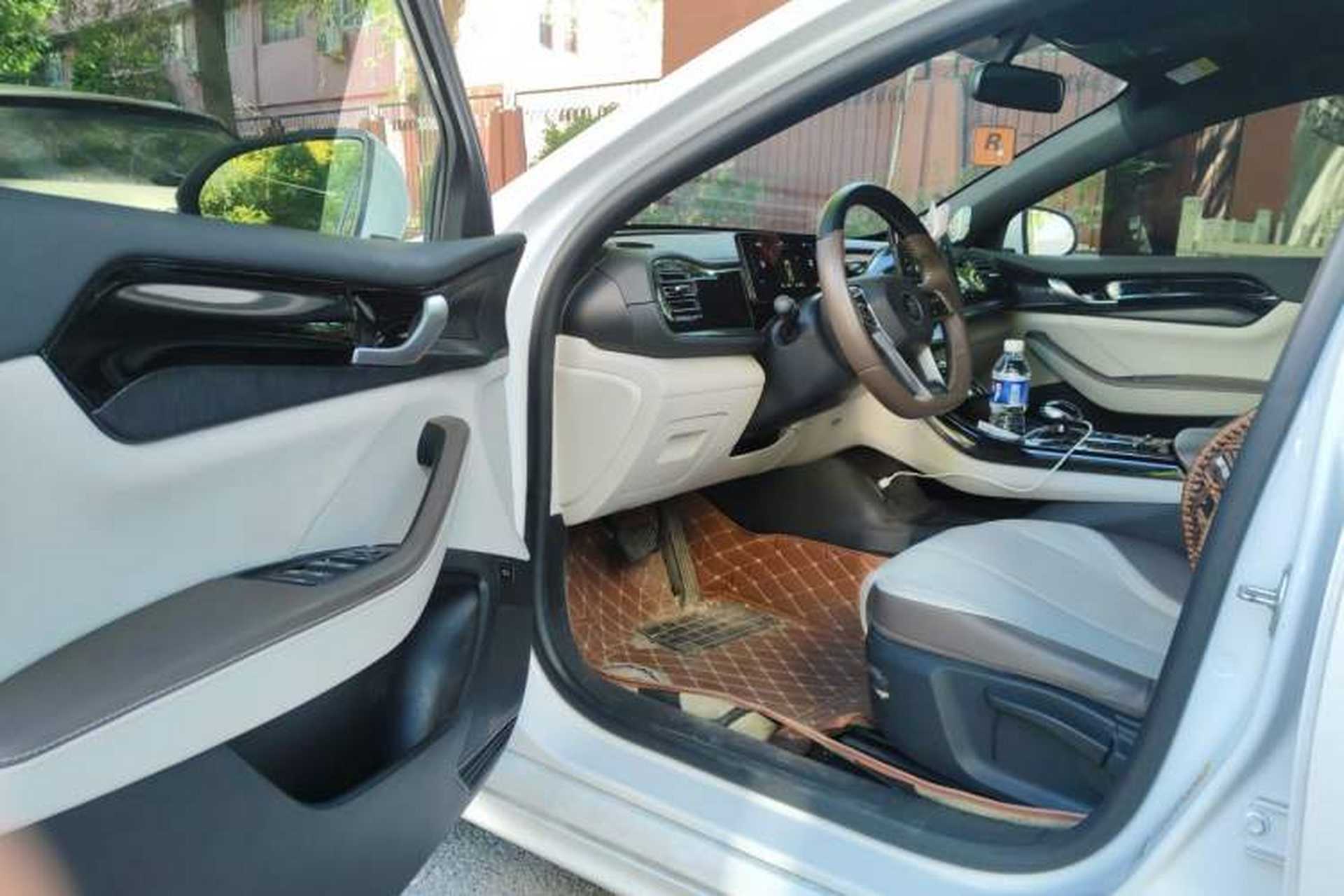 Used BYD Qin PLUS 2024 HONOR Edition DM-i 55KM Leading Model Driver Seat