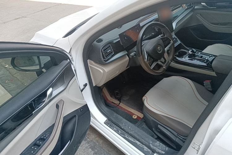 Used BYD Qin PLUS 2024 Honor Edition EV 510KM Leading Model Driver Seat