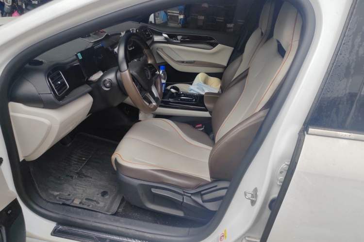 Used BYD Qin PLUS 2024 Honor Edition EV 510KM Leading Model Driver Seat