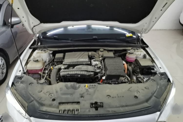 Used BYD Qin PLUS 2024 HONOR Edition DM-i 55KM Leading Model Engine Bay
