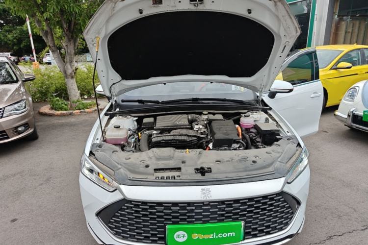 Used BYD Qin PLUS 2024 HONOR Edition DM-i 55KM Beyond Model Engine Bay