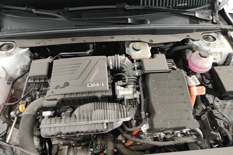 Used BYD Qin PLUS 2024 HONOR Edition DM-i 55KM Leading Model Engine Bay