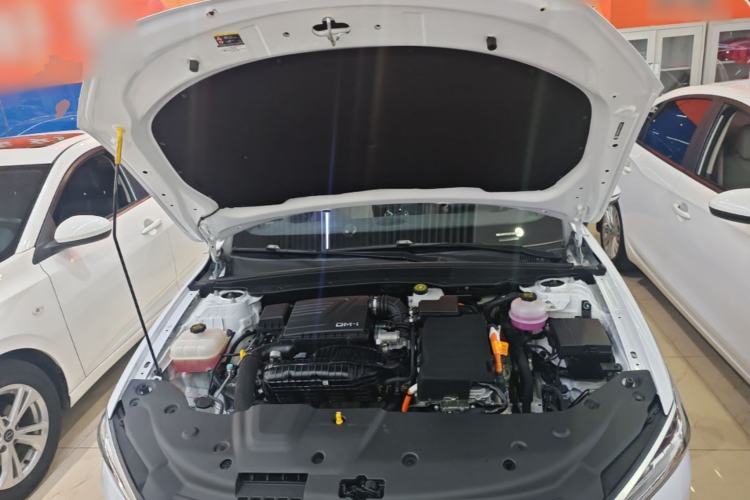 Used BYD Qin PLUS 2024 HONOR Edition DM-i 55KM Leading Model Engine Bay