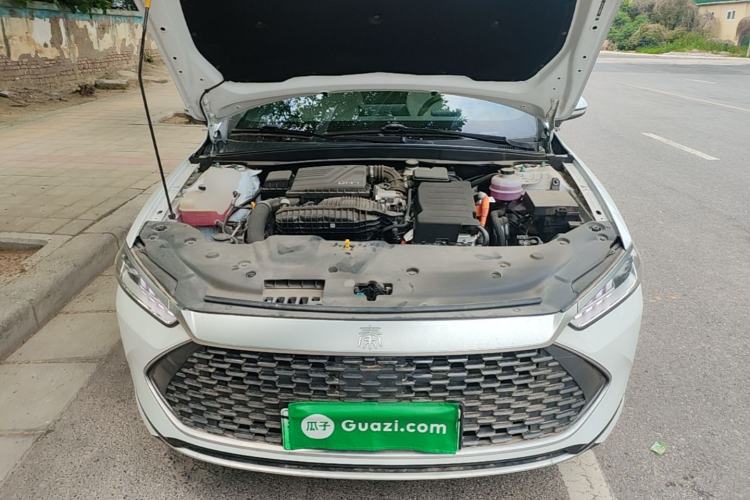 Used BYD Qin PLUS 2024 HONOR Edition DM-i 55KM Leading Model Engine Bay
