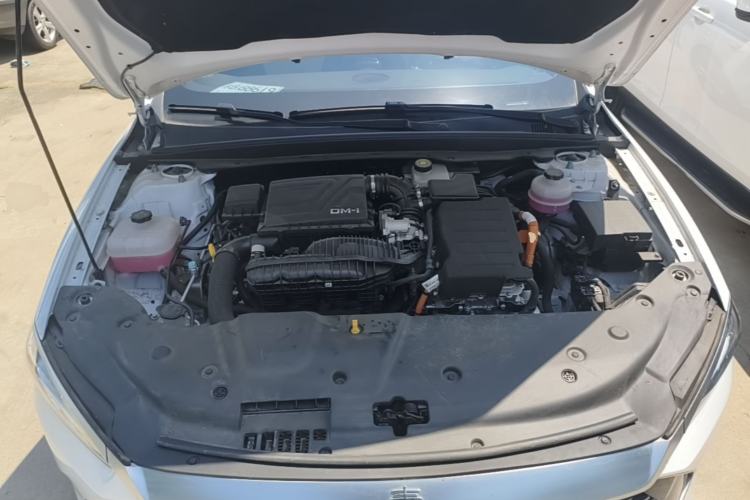 Used BYD Qin PLUS 2024 HONOR Edition DM-i 55KM Leading Model Engine Bay