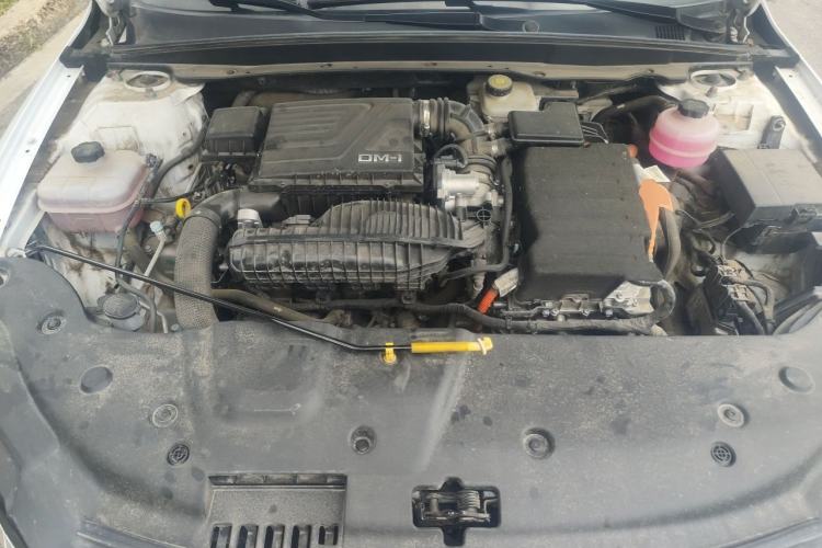 Used BYD Qin PLUS 2024 HONOR Edition DM-i 55KM Leading Model Engine Bay