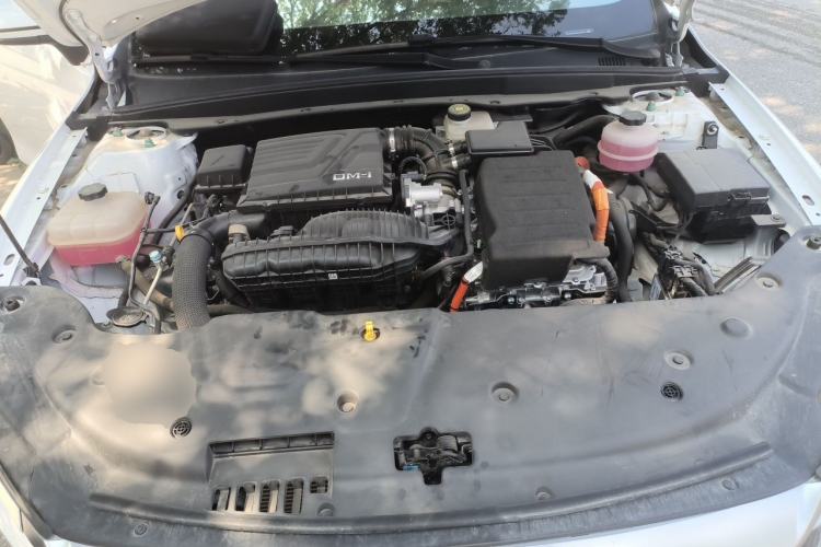 Used BYD Qin PLUS 2024 HONOR Edition DM-i 55KM Leading Model Engine Bay