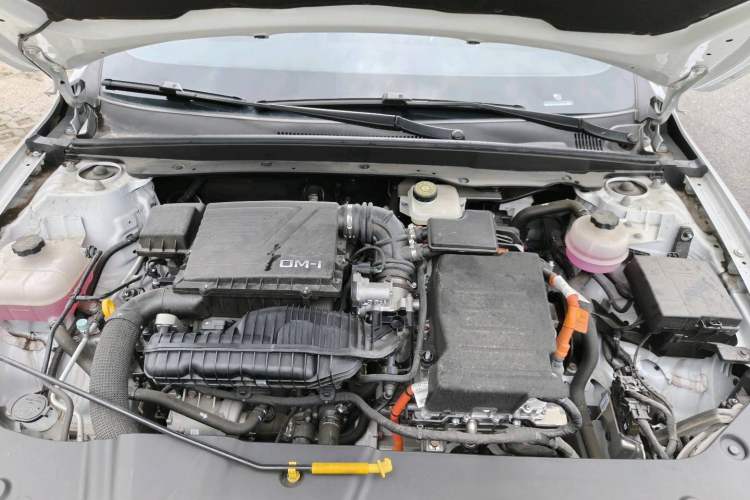 Used BYD Qin PLUS 2024 HONOR Edition DM-i 55KM Leading Model Engine Bay