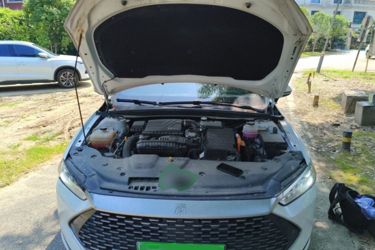 Used BYD Qin PLUS 2024 HONOR Edition DM-i 55KM Leading Model Engine Bay