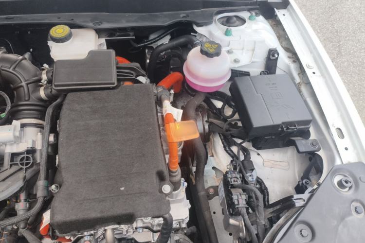 Used BYD Qin PLUS 2024 HONOR Edition DM-i 55KM Leading Model Engine Bay Left