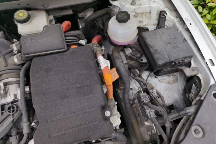 Used BYD Qin PLUS 2024 HONOR Edition DM-i 55KM Leading Model Engine Bay Left
