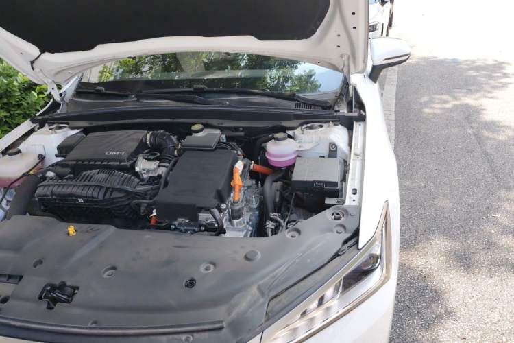 Used BYD Qin PLUS 2024 HONOR Edition DM-i 120KM Leading Model Engine Bay Left