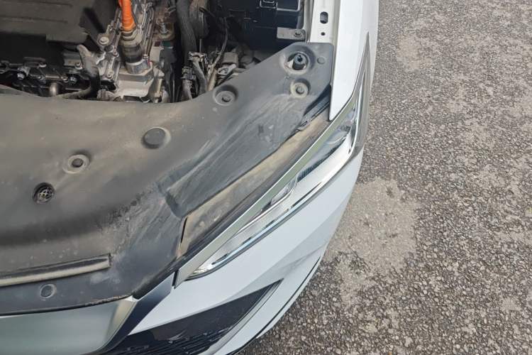 Used BYD Qin PLUS 2024 HONOR Edition DM-i 55KM Leading Model Engine Bay Left
