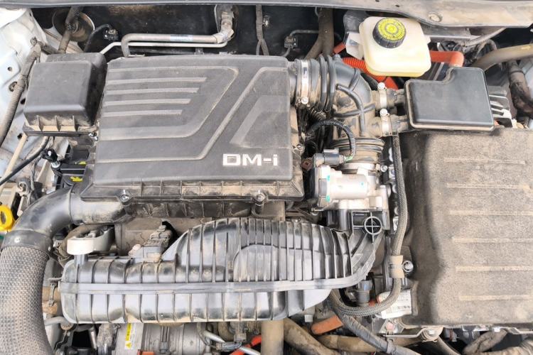 Used BYD Qin PLUS 2024 HONOR Edition DM-i 55KM Leading Model Engine Bay