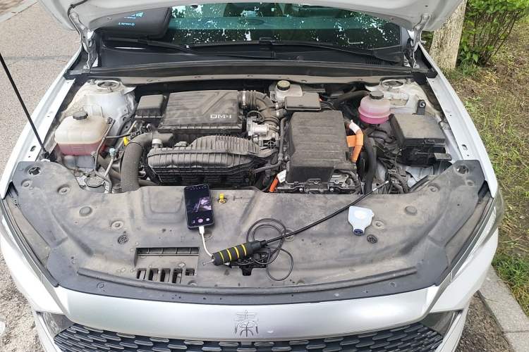 Used BYD Qin PLUS 2024 HONOR Edition DM-i 55KM Leading Model Engine Bay