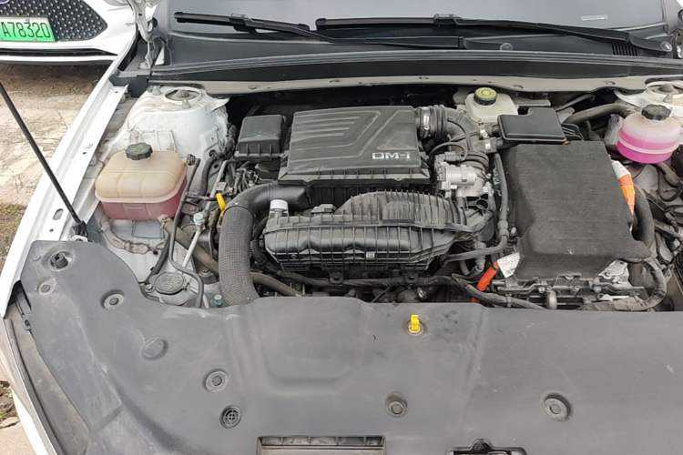 Used BYD Qin PLUS 2024 HONOR Edition DM-i 55KM Leading Model Engine Bay Right