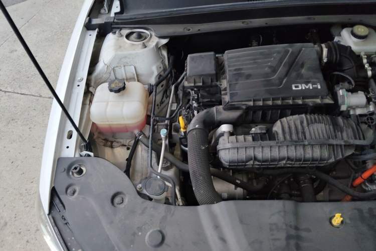 Used BYD Qin PLUS 2024 HONOR Edition DM-i 55KM Beyond Model Engine Bay Right