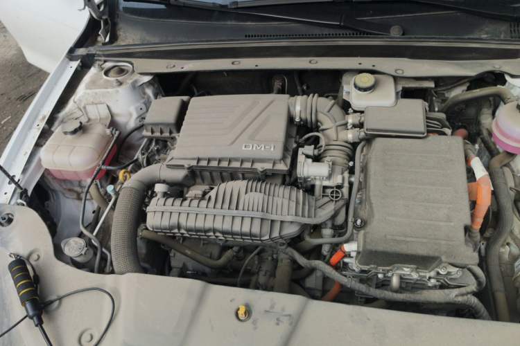 Used BYD Qin PLUS 2024 HONOR Edition DM-i 120KM Leading Model Engine Bay Right