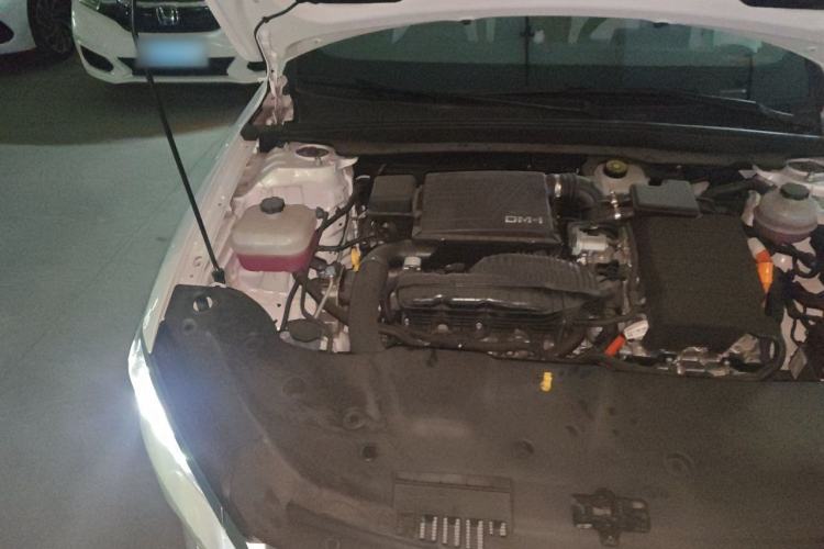 Used BYD Qin PLUS 2024 HONOR Edition DM-i 55KM Leading Model Engine Bay Right