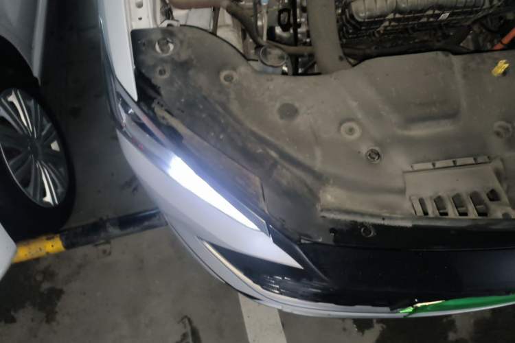 Used BYD Qin PLUS 2024 HONOR Edition DM-i 55KM Leading Model Engine Bay Right