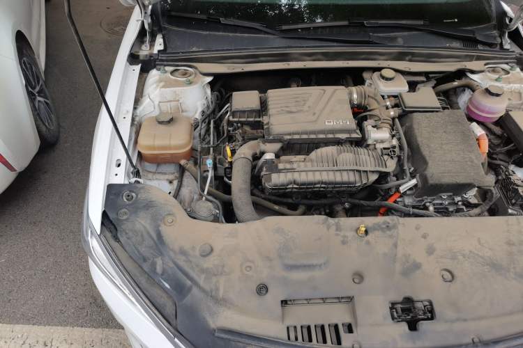 Used BYD Qin PLUS 2024 HONOR Edition DM-i 55KM Leading Model Engine Bay Right