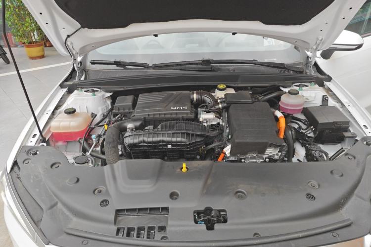 Used BYD Qin PLUS 2024 HONOR Edition DM-i 55KM Leading Model Engine Bay