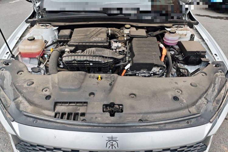 Used BYD Qin PLUS 2024 HONOR Edition DM-i 55KM Leading Model Engine Bay