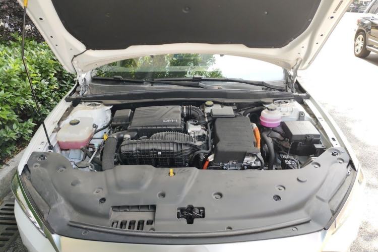 Used BYD Qin PLUS 2024 HONOR Edition DM-i 120KM Leading Model Engine Bay