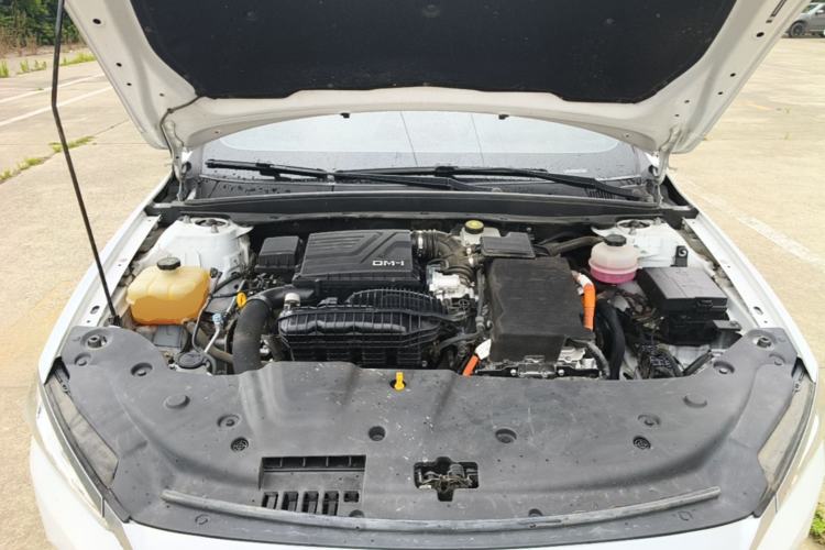 Used BYD Qin PLUS 2024 HONOR Edition DM-i 55KM Leading Model Engine Bay