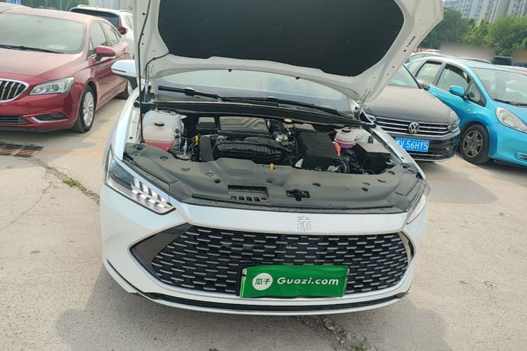 Used BYD Qin PLUS 2024 HONOR Edition DM-i 55KM Leading Model Engine Bay
