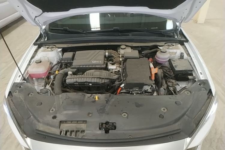 Used BYD Qin PLUS 2024 HONOR Edition DM-i 55KM Leading Model Engine Bay