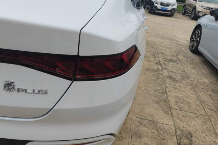 Used BYD Qin PLUS 2024 Honor Edition EV 420KM Beyond Model Exterior 1